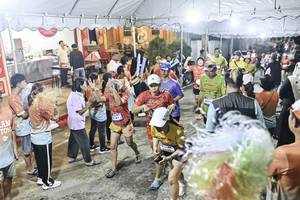 BIB: 
                            <button type="button" onclick="openModal(26305128)" class="btn btn-primary btn-sm float-right btn-popup" data-toggle="modal" data-target=".modal-high-quality">
                        <i class="fas fa-shopping-cart"></i> Add to Cart
                    </button>
                                            <button type="button" onclick="isThisMe(26305128, true)" class="btn btn-success btn-sm float-right btn-popup btn-isme hidden" data-toggle="tooltip" data-placement="bottom" title="นี่คือรูปของคุณใช่ไหม คลิกที่นี่เพื่อเอาเข้าอัลบั้ม">
                        <i class="fas fa-plus"></i> Add to album
                    </button>
                    <button type="button" onclick="isThisMe(26305128, false)" class="btn btn-warning btn-sm float-right btn-popup btn-isnotme hidden">
                        <i class="fas fa-ban"></i> Remove from album
                    </button>