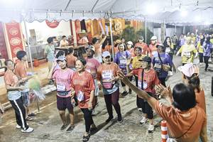 BIB: 
                            <button type="button" onclick="openModal(26306018)" class="btn btn-primary btn-sm float-right btn-popup" data-toggle="modal" data-target=".modal-high-quality">
                        <i class="fas fa-shopping-cart"></i> Add to Cart
                    </button>
                                            <button type="button" onclick="isThisMe(26306018, true)" class="btn btn-success btn-sm float-right btn-popup btn-isme hidden" data-toggle="tooltip" data-placement="bottom" title="นี่คือรูปของคุณใช่ไหม คลิกที่นี่เพื่อเอาเข้าอัลบั้ม">
                        <i class="fas fa-plus"></i> Add to album
                    </button>
                    <button type="button" onclick="isThisMe(26306018, false)" class="btn btn-warning btn-sm float-right btn-popup btn-isnotme hidden">
                        <i class="fas fa-ban"></i> Remove from album
                    </button>