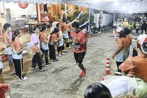 BIB: 
                            <button type="button" onclick="openModal(26305063)" class="btn btn-primary btn-sm float-right btn-popup" data-toggle="modal" data-target=".modal-high-quality">
                        <i class="fas fa-shopping-cart"></i> Add to Cart
                    </button>
                                            <button type="button" onclick="isThisMe(26305063, true)" class="btn btn-success btn-sm float-right btn-popup btn-isme hidden" data-toggle="tooltip" data-placement="bottom" title="นี่คือรูปของคุณใช่ไหม คลิกที่นี่เพื่อเอาเข้าอัลบั้ม">
                        <i class="fas fa-plus"></i> Add to album
                    </button>
                    <button type="button" onclick="isThisMe(26305063, false)" class="btn btn-warning btn-sm float-right btn-popup btn-isnotme hidden">
                        <i class="fas fa-ban"></i> Remove from album
                    </button>