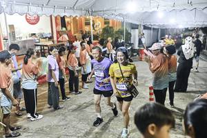 BIB: 
                            <button type="button" onclick="openModal(26304760)" class="btn btn-primary btn-sm float-right btn-popup" data-toggle="modal" data-target=".modal-high-quality">
                        <i class="fas fa-shopping-cart"></i> Add to Cart
                    </button>
                                            <button type="button" onclick="isThisMe(26304760, true)" class="btn btn-success btn-sm float-right btn-popup btn-isme hidden" data-toggle="tooltip" data-placement="bottom" title="นี่คือรูปของคุณใช่ไหม คลิกที่นี่เพื่อเอาเข้าอัลบั้ม">
                        <i class="fas fa-plus"></i> Add to album
                    </button>
                    <button type="button" onclick="isThisMe(26304760, false)" class="btn btn-warning btn-sm float-right btn-popup btn-isnotme hidden">
                        <i class="fas fa-ban"></i> Remove from album
                    </button>