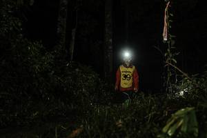 BIB: 
                            <button type="button" onclick="openModal(26281745)" class="btn btn-primary btn-sm float-right btn-popup" data-toggle="modal" data-target=".modal-high-quality">
                        <i class="fas fa-shopping-cart"></i> Add to Cart
                    </button>
                                            <button type="button" onclick="isThisMe(26281745, true)" class="btn btn-success btn-sm float-right btn-popup btn-isme hidden" data-toggle="tooltip" data-placement="bottom" title="นี่คือรูปของคุณใช่ไหม คลิกที่นี่เพื่อเอาเข้าอัลบั้ม">
                        <i class="fas fa-plus"></i> Add to album
                    </button>
                    <button type="button" onclick="isThisMe(26281745, false)" class="btn btn-warning btn-sm float-right btn-popup btn-isnotme hidden">
                        <i class="fas fa-ban"></i> Remove from album
                    </button>