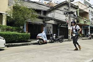 BIB: 
                            <button type="button" onclick="openModal(26322676)" class="btn btn-primary btn-sm float-right btn-popup" data-toggle="modal" data-target=".modal-high-quality">
                        <i class="fas fa-shopping-cart"></i> Add to Cart
                    </button>
                                            <button type="button" onclick="isThisMe(26322676, true)" class="btn btn-success btn-sm float-right btn-popup btn-isme hidden" data-toggle="tooltip" data-placement="bottom" title="นี่คือรูปของคุณใช่ไหม คลิกที่นี่เพื่อเอาเข้าอัลบั้ม">
                        <i class="fas fa-plus"></i> Add to album
                    </button>
                    <button type="button" onclick="isThisMe(26322676, false)" class="btn btn-warning btn-sm float-right btn-popup btn-isnotme hidden">
                        <i class="fas fa-ban"></i> Remove from album
                    </button>