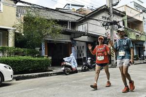 BIB: 
                            <button type="button" onclick="openModal(26322746)" class="btn btn-primary btn-sm float-right btn-popup" data-toggle="modal" data-target=".modal-high-quality">
                        <i class="fas fa-shopping-cart"></i> Add to Cart
                    </button>
                                            <button type="button" onclick="isThisMe(26322746, true)" class="btn btn-success btn-sm float-right btn-popup btn-isme hidden" data-toggle="tooltip" data-placement="bottom" title="นี่คือรูปของคุณใช่ไหม คลิกที่นี่เพื่อเอาเข้าอัลบั้ม">
                        <i class="fas fa-plus"></i> Add to album
                    </button>
                    <button type="button" onclick="isThisMe(26322746, false)" class="btn btn-warning btn-sm float-right btn-popup btn-isnotme hidden">
                        <i class="fas fa-ban"></i> Remove from album
                    </button>