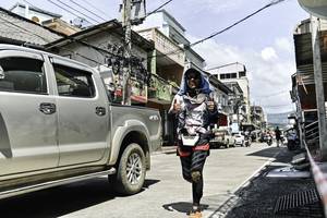 BIB: 
                            <button type="button" onclick="openModal(26318810)" class="btn btn-primary btn-sm float-right btn-popup" data-toggle="modal" data-target=".modal-high-quality">
                        <i class="fas fa-shopping-cart"></i> Add to Cart
                    </button>
                                            <button type="button" onclick="isThisMe(26318810, true)" class="btn btn-success btn-sm float-right btn-popup btn-isme hidden" data-toggle="tooltip" data-placement="bottom" title="นี่คือรูปของคุณใช่ไหม คลิกที่นี่เพื่อเอาเข้าอัลบั้ม">
                        <i class="fas fa-plus"></i> Add to album
                    </button>
                    <button type="button" onclick="isThisMe(26318810, false)" class="btn btn-warning btn-sm float-right btn-popup btn-isnotme hidden">
                        <i class="fas fa-ban"></i> Remove from album
                    </button>