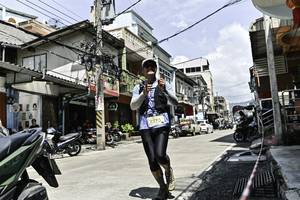 BIB: 
                            <button type="button" onclick="openModal(26318665)" class="btn btn-primary btn-sm float-right btn-popup" data-toggle="modal" data-target=".modal-high-quality">
                        <i class="fas fa-shopping-cart"></i> Add to Cart
                    </button>
                                            <button type="button" onclick="isThisMe(26318665, true)" class="btn btn-success btn-sm float-right btn-popup btn-isme hidden" data-toggle="tooltip" data-placement="bottom" title="นี่คือรูปของคุณใช่ไหม คลิกที่นี่เพื่อเอาเข้าอัลบั้ม">
                        <i class="fas fa-plus"></i> Add to album
                    </button>
                    <button type="button" onclick="isThisMe(26318665, false)" class="btn btn-warning btn-sm float-right btn-popup btn-isnotme hidden">
                        <i class="fas fa-ban"></i> Remove from album
                    </button>