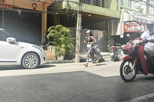 BIB: 
                            <button type="button" onclick="openModal(26316218)" class="btn btn-primary btn-sm float-right btn-popup" data-toggle="modal" data-target=".modal-high-quality">
                        <i class="fas fa-shopping-cart"></i> Add to Cart
                    </button>
                                            <button type="button" onclick="isThisMe(26316218, true)" class="btn btn-success btn-sm float-right btn-popup btn-isme hidden" data-toggle="tooltip" data-placement="bottom" title="นี่คือรูปของคุณใช่ไหม คลิกที่นี่เพื่อเอาเข้าอัลบั้ม">
                        <i class="fas fa-plus"></i> Add to album
                    </button>
                    <button type="button" onclick="isThisMe(26316218, false)" class="btn btn-warning btn-sm float-right btn-popup btn-isnotme hidden">
                        <i class="fas fa-ban"></i> Remove from album
                    </button>