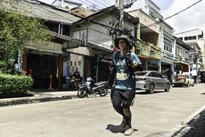 BIB: 
                            <button type="button" onclick="openModal(26319701)" class="btn btn-primary btn-sm float-right btn-popup" data-toggle="modal" data-target=".modal-high-quality">
                        <i class="fas fa-shopping-cart"></i> Add to Cart
                    </button>
                                            <button type="button" onclick="isThisMe(26319701, true)" class="btn btn-success btn-sm float-right btn-popup btn-isme hidden" data-toggle="tooltip" data-placement="bottom" title="นี่คือรูปของคุณใช่ไหม คลิกที่นี่เพื่อเอาเข้าอัลบั้ม">
                        <i class="fas fa-plus"></i> Add to album
                    </button>
                    <button type="button" onclick="isThisMe(26319701, false)" class="btn btn-warning btn-sm float-right btn-popup btn-isnotme hidden">
                        <i class="fas fa-ban"></i> Remove from album
                    </button>