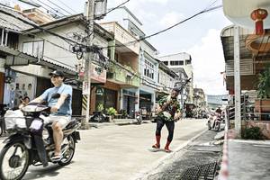 BIB: 
                            <button type="button" onclick="openModal(26322517)" class="btn btn-primary btn-sm float-right btn-popup" data-toggle="modal" data-target=".modal-high-quality">
                        <i class="fas fa-shopping-cart"></i> Add to Cart
                    </button>
                                            <button type="button" onclick="isThisMe(26322517, true)" class="btn btn-success btn-sm float-right btn-popup btn-isme hidden" data-toggle="tooltip" data-placement="bottom" title="นี่คือรูปของคุณใช่ไหม คลิกที่นี่เพื่อเอาเข้าอัลบั้ม">
                        <i class="fas fa-plus"></i> Add to album
                    </button>
                    <button type="button" onclick="isThisMe(26322517, false)" class="btn btn-warning btn-sm float-right btn-popup btn-isnotme hidden">
                        <i class="fas fa-ban"></i> Remove from album
                    </button>