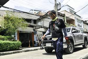 BIB: 
                            <button type="button" onclick="openModal(26320813)" class="btn btn-primary btn-sm float-right btn-popup" data-toggle="modal" data-target=".modal-high-quality">
                        <i class="fas fa-shopping-cart"></i> Add to Cart
                    </button>
                                            <button type="button" onclick="isThisMe(26320813, true)" class="btn btn-success btn-sm float-right btn-popup btn-isme hidden" data-toggle="tooltip" data-placement="bottom" title="นี่คือรูปของคุณใช่ไหม คลิกที่นี่เพื่อเอาเข้าอัลบั้ม">
                        <i class="fas fa-plus"></i> Add to album
                    </button>
                    <button type="button" onclick="isThisMe(26320813, false)" class="btn btn-warning btn-sm float-right btn-popup btn-isnotme hidden">
                        <i class="fas fa-ban"></i> Remove from album
                    </button>