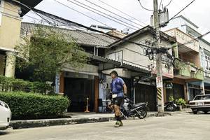 BIB: 
                            <button type="button" onclick="openModal(26321084)" class="btn btn-primary btn-sm float-right btn-popup" data-toggle="modal" data-target=".modal-high-quality">
                        <i class="fas fa-shopping-cart"></i> Add to Cart
                    </button>
                                            <button type="button" onclick="isThisMe(26321084, true)" class="btn btn-success btn-sm float-right btn-popup btn-isme hidden" data-toggle="tooltip" data-placement="bottom" title="นี่คือรูปของคุณใช่ไหม คลิกที่นี่เพื่อเอาเข้าอัลบั้ม">
                        <i class="fas fa-plus"></i> Add to album
                    </button>
                    <button type="button" onclick="isThisMe(26321084, false)" class="btn btn-warning btn-sm float-right btn-popup btn-isnotme hidden">
                        <i class="fas fa-ban"></i> Remove from album
                    </button>