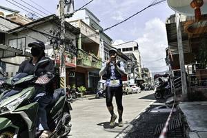 BIB: 
                            <button type="button" onclick="openModal(26318656)" class="btn btn-primary btn-sm float-right btn-popup" data-toggle="modal" data-target=".modal-high-quality">
                        <i class="fas fa-shopping-cart"></i> Add to Cart
                    </button>
                                            <button type="button" onclick="isThisMe(26318656, true)" class="btn btn-success btn-sm float-right btn-popup btn-isme hidden" data-toggle="tooltip" data-placement="bottom" title="นี่คือรูปของคุณใช่ไหม คลิกที่นี่เพื่อเอาเข้าอัลบั้ม">
                        <i class="fas fa-plus"></i> Add to album
                    </button>
                    <button type="button" onclick="isThisMe(26318656, false)" class="btn btn-warning btn-sm float-right btn-popup btn-isnotme hidden">
                        <i class="fas fa-ban"></i> Remove from album
                    </button>