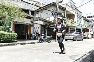 BIB: 
                            <button type="button" onclick="openModal(26319500)" class="btn btn-primary btn-sm float-right btn-popup" data-toggle="modal" data-target=".modal-high-quality">
                        <i class="fas fa-shopping-cart"></i> Add to Cart
                    </button>
                                            <button type="button" onclick="isThisMe(26319500, true)" class="btn btn-success btn-sm float-right btn-popup btn-isme hidden" data-toggle="tooltip" data-placement="bottom" title="นี่คือรูปของคุณใช่ไหม คลิกที่นี่เพื่อเอาเข้าอัลบั้ม">
                        <i class="fas fa-plus"></i> Add to album
                    </button>
                    <button type="button" onclick="isThisMe(26319500, false)" class="btn btn-warning btn-sm float-right btn-popup btn-isnotme hidden">
                        <i class="fas fa-ban"></i> Remove from album
                    </button>