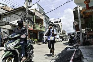 BIB: 
                            <button type="button" onclick="openModal(26318654)" class="btn btn-primary btn-sm float-right btn-popup" data-toggle="modal" data-target=".modal-high-quality">
                        <i class="fas fa-shopping-cart"></i> Add to Cart
                    </button>
                                            <button type="button" onclick="isThisMe(26318654, true)" class="btn btn-success btn-sm float-right btn-popup btn-isme hidden" data-toggle="tooltip" data-placement="bottom" title="นี่คือรูปของคุณใช่ไหม คลิกที่นี่เพื่อเอาเข้าอัลบั้ม">
                        <i class="fas fa-plus"></i> Add to album
                    </button>
                    <button type="button" onclick="isThisMe(26318654, false)" class="btn btn-warning btn-sm float-right btn-popup btn-isnotme hidden">
                        <i class="fas fa-ban"></i> Remove from album
                    </button>