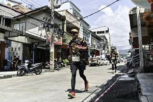 BIB: 
                            <button type="button" onclick="openModal(26318588)" class="btn btn-primary btn-sm float-right btn-popup" data-toggle="modal" data-target=".modal-high-quality">
                        <i class="fas fa-shopping-cart"></i> Add to Cart
                    </button>
                                            <button type="button" onclick="isThisMe(26318588, true)" class="btn btn-success btn-sm float-right btn-popup btn-isme hidden" data-toggle="tooltip" data-placement="bottom" title="นี่คือรูปของคุณใช่ไหม คลิกที่นี่เพื่อเอาเข้าอัลบั้ม">
                        <i class="fas fa-plus"></i> Add to album
                    </button>
                    <button type="button" onclick="isThisMe(26318588, false)" class="btn btn-warning btn-sm float-right btn-popup btn-isnotme hidden">
                        <i class="fas fa-ban"></i> Remove from album
                    </button>