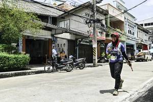 BIB: 
                            <button type="button" onclick="openModal(26322631)" class="btn btn-primary btn-sm float-right btn-popup" data-toggle="modal" data-target=".modal-high-quality">
                        <i class="fas fa-shopping-cart"></i> Add to Cart
                    </button>
                                            <button type="button" onclick="isThisMe(26322631, true)" class="btn btn-success btn-sm float-right btn-popup btn-isme hidden" data-toggle="tooltip" data-placement="bottom" title="นี่คือรูปของคุณใช่ไหม คลิกที่นี่เพื่อเอาเข้าอัลบั้ม">
                        <i class="fas fa-plus"></i> Add to album
                    </button>
                    <button type="button" onclick="isThisMe(26322631, false)" class="btn btn-warning btn-sm float-right btn-popup btn-isnotme hidden">
                        <i class="fas fa-ban"></i> Remove from album
                    </button>