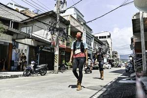 BIB: 
                            <button type="button" onclick="openModal(26318313)" class="btn btn-primary btn-sm float-right btn-popup" data-toggle="modal" data-target=".modal-high-quality">
                        <i class="fas fa-shopping-cart"></i> Add to Cart
                    </button>
                                            <button type="button" onclick="isThisMe(26318313, true)" class="btn btn-success btn-sm float-right btn-popup btn-isme hidden" data-toggle="tooltip" data-placement="bottom" title="นี่คือรูปของคุณใช่ไหม คลิกที่นี่เพื่อเอาเข้าอัลบั้ม">
                        <i class="fas fa-plus"></i> Add to album
                    </button>
                    <button type="button" onclick="isThisMe(26318313, false)" class="btn btn-warning btn-sm float-right btn-popup btn-isnotme hidden">
                        <i class="fas fa-ban"></i> Remove from album
                    </button>