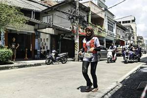 BIB: 
                            <button type="button" onclick="openModal(26319852)" class="btn btn-primary btn-sm float-right btn-popup" data-toggle="modal" data-target=".modal-high-quality">
                        <i class="fas fa-shopping-cart"></i> Add to Cart
                    </button>
                                            <button type="button" onclick="isThisMe(26319852, true)" class="btn btn-success btn-sm float-right btn-popup btn-isme hidden" data-toggle="tooltip" data-placement="bottom" title="นี่คือรูปของคุณใช่ไหม คลิกที่นี่เพื่อเอาเข้าอัลบั้ม">
                        <i class="fas fa-plus"></i> Add to album
                    </button>
                    <button type="button" onclick="isThisMe(26319852, false)" class="btn btn-warning btn-sm float-right btn-popup btn-isnotme hidden">
                        <i class="fas fa-ban"></i> Remove from album
                    </button>