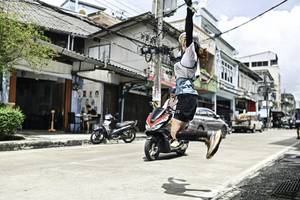 BIB: 
                            <button type="button" onclick="openModal(26320489)" class="btn btn-primary btn-sm float-right btn-popup" data-toggle="modal" data-target=".modal-high-quality">
                        <i class="fas fa-shopping-cart"></i> Add to Cart
                    </button>
                                            <button type="button" onclick="isThisMe(26320489, true)" class="btn btn-success btn-sm float-right btn-popup btn-isme hidden" data-toggle="tooltip" data-placement="bottom" title="นี่คือรูปของคุณใช่ไหม คลิกที่นี่เพื่อเอาเข้าอัลบั้ม">
                        <i class="fas fa-plus"></i> Add to album
                    </button>
                    <button type="button" onclick="isThisMe(26320489, false)" class="btn btn-warning btn-sm float-right btn-popup btn-isnotme hidden">
                        <i class="fas fa-ban"></i> Remove from album
                    </button>