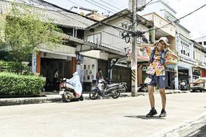 BIB: 
                            <button type="button" onclick="openModal(26323070)" class="btn btn-primary btn-sm float-right btn-popup" data-toggle="modal" data-target=".modal-high-quality">
                        <i class="fas fa-shopping-cart"></i> Add to Cart
                    </button>
                                            <button type="button" onclick="isThisMe(26323070, true)" class="btn btn-success btn-sm float-right btn-popup btn-isme hidden" data-toggle="tooltip" data-placement="bottom" title="นี่คือรูปของคุณใช่ไหม คลิกที่นี่เพื่อเอาเข้าอัลบั้ม">
                        <i class="fas fa-plus"></i> Add to album
                    </button>
                    <button type="button" onclick="isThisMe(26323070, false)" class="btn btn-warning btn-sm float-right btn-popup btn-isnotme hidden">
                        <i class="fas fa-ban"></i> Remove from album
                    </button>