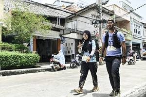 BIB: 
                            <button type="button" onclick="openModal(26322833)" class="btn btn-primary btn-sm float-right btn-popup" data-toggle="modal" data-target=".modal-high-quality">
                        <i class="fas fa-shopping-cart"></i> Add to Cart
                    </button>
                                            <button type="button" onclick="isThisMe(26322833, true)" class="btn btn-success btn-sm float-right btn-popup btn-isme hidden" data-toggle="tooltip" data-placement="bottom" title="นี่คือรูปของคุณใช่ไหม คลิกที่นี่เพื่อเอาเข้าอัลบั้ม">
                        <i class="fas fa-plus"></i> Add to album
                    </button>
                    <button type="button" onclick="isThisMe(26322833, false)" class="btn btn-warning btn-sm float-right btn-popup btn-isnotme hidden">
                        <i class="fas fa-ban"></i> Remove from album
                    </button>