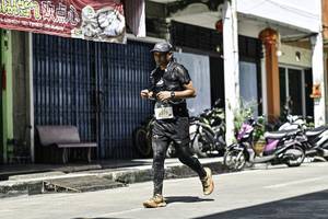 BIB: 
                            <button type="button" onclick="openModal(26317454)" class="btn btn-primary btn-sm float-right btn-popup" data-toggle="modal" data-target=".modal-high-quality">
                        <i class="fas fa-shopping-cart"></i> Add to Cart
                    </button>
                                            <button type="button" onclick="isThisMe(26317454, true)" class="btn btn-success btn-sm float-right btn-popup btn-isme hidden" data-toggle="tooltip" data-placement="bottom" title="นี่คือรูปของคุณใช่ไหม คลิกที่นี่เพื่อเอาเข้าอัลบั้ม">
                        <i class="fas fa-plus"></i> Add to album
                    </button>
                    <button type="button" onclick="isThisMe(26317454, false)" class="btn btn-warning btn-sm float-right btn-popup btn-isnotme hidden">
                        <i class="fas fa-ban"></i> Remove from album
                    </button>