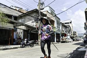 BIB: 
                            <button type="button" onclick="openModal(26318639)" class="btn btn-primary btn-sm float-right btn-popup" data-toggle="modal" data-target=".modal-high-quality">
                        <i class="fas fa-shopping-cart"></i> Add to Cart
                    </button>
                                            <button type="button" onclick="isThisMe(26318639, true)" class="btn btn-success btn-sm float-right btn-popup btn-isme hidden" data-toggle="tooltip" data-placement="bottom" title="นี่คือรูปของคุณใช่ไหม คลิกที่นี่เพื่อเอาเข้าอัลบั้ม">
                        <i class="fas fa-plus"></i> Add to album
                    </button>
                    <button type="button" onclick="isThisMe(26318639, false)" class="btn btn-warning btn-sm float-right btn-popup btn-isnotme hidden">
                        <i class="fas fa-ban"></i> Remove from album
                    </button>