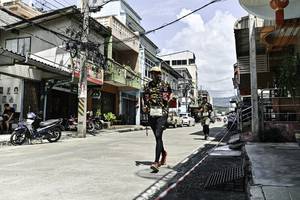 BIB: 
                            <button type="button" onclick="openModal(26318578)" class="btn btn-primary btn-sm float-right btn-popup" data-toggle="modal" data-target=".modal-high-quality">
                        <i class="fas fa-shopping-cart"></i> Add to Cart
                    </button>
                                            <button type="button" onclick="isThisMe(26318578, true)" class="btn btn-success btn-sm float-right btn-popup btn-isme hidden" data-toggle="tooltip" data-placement="bottom" title="นี่คือรูปของคุณใช่ไหม คลิกที่นี่เพื่อเอาเข้าอัลบั้ม">
                        <i class="fas fa-plus"></i> Add to album
                    </button>
                    <button type="button" onclick="isThisMe(26318578, false)" class="btn btn-warning btn-sm float-right btn-popup btn-isnotme hidden">
                        <i class="fas fa-ban"></i> Remove from album
                    </button>