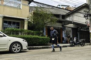 BIB: 
                            <button type="button" onclick="openModal(26320907)" class="btn btn-primary btn-sm float-right btn-popup" data-toggle="modal" data-target=".modal-high-quality">
                        <i class="fas fa-shopping-cart"></i> Add to Cart
                    </button>
                                            <button type="button" onclick="isThisMe(26320907, true)" class="btn btn-success btn-sm float-right btn-popup btn-isme hidden" data-toggle="tooltip" data-placement="bottom" title="นี่คือรูปของคุณใช่ไหม คลิกที่นี่เพื่อเอาเข้าอัลบั้ม">
                        <i class="fas fa-plus"></i> Add to album
                    </button>
                    <button type="button" onclick="isThisMe(26320907, false)" class="btn btn-warning btn-sm float-right btn-popup btn-isnotme hidden">
                        <i class="fas fa-ban"></i> Remove from album
                    </button>