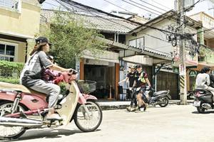 BIB: 
                            <button type="button" onclick="openModal(26321832)" class="btn btn-primary btn-sm float-right btn-popup" data-toggle="modal" data-target=".modal-high-quality">
                        <i class="fas fa-shopping-cart"></i> Add to Cart
                    </button>
                                            <button type="button" onclick="isThisMe(26321832, true)" class="btn btn-success btn-sm float-right btn-popup btn-isme hidden" data-toggle="tooltip" data-placement="bottom" title="นี่คือรูปของคุณใช่ไหม คลิกที่นี่เพื่อเอาเข้าอัลบั้ม">
                        <i class="fas fa-plus"></i> Add to album
                    </button>
                    <button type="button" onclick="isThisMe(26321832, false)" class="btn btn-warning btn-sm float-right btn-popup btn-isnotme hidden">
                        <i class="fas fa-ban"></i> Remove from album
                    </button>