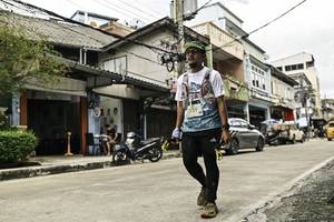 BIB: 
                            <button type="button" onclick="openModal(26320727)" class="btn btn-primary btn-sm float-right btn-popup" data-toggle="modal" data-target=".modal-high-quality">
                        <i class="fas fa-shopping-cart"></i> Add to Cart
                    </button>
                                            <button type="button" onclick="isThisMe(26320727, true)" class="btn btn-success btn-sm float-right btn-popup btn-isme hidden" data-toggle="tooltip" data-placement="bottom" title="นี่คือรูปของคุณใช่ไหม คลิกที่นี่เพื่อเอาเข้าอัลบั้ม">
                        <i class="fas fa-plus"></i> Add to album
                    </button>
                    <button type="button" onclick="isThisMe(26320727, false)" class="btn btn-warning btn-sm float-right btn-popup btn-isnotme hidden">
                        <i class="fas fa-ban"></i> Remove from album
                    </button>