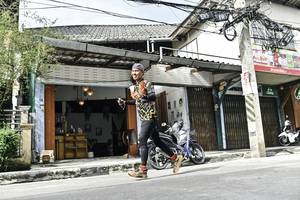 BIB: 
                            <button type="button" onclick="openModal(26315750)" class="btn btn-primary btn-sm float-right btn-popup" data-toggle="modal" data-target=".modal-high-quality">
                        <i class="fas fa-shopping-cart"></i> Add to Cart
                    </button>
                                            <button type="button" onclick="isThisMe(26315750, true)" class="btn btn-success btn-sm float-right btn-popup btn-isme hidden" data-toggle="tooltip" data-placement="bottom" title="นี่คือรูปของคุณใช่ไหม คลิกที่นี่เพื่อเอาเข้าอัลบั้ม">
                        <i class="fas fa-plus"></i> Add to album
                    </button>
                    <button type="button" onclick="isThisMe(26315750, false)" class="btn btn-warning btn-sm float-right btn-popup btn-isnotme hidden">
                        <i class="fas fa-ban"></i> Remove from album
                    </button>