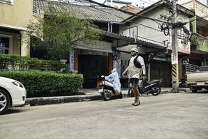 BIB: 
                            <button type="button" onclick="openModal(26323243)" class="btn btn-primary btn-sm float-right btn-popup" data-toggle="modal" data-target=".modal-high-quality">
                        <i class="fas fa-shopping-cart"></i> Add to Cart
                    </button>
                                            <button type="button" onclick="isThisMe(26323243, true)" class="btn btn-success btn-sm float-right btn-popup btn-isme hidden" data-toggle="tooltip" data-placement="bottom" title="นี่คือรูปของคุณใช่ไหม คลิกที่นี่เพื่อเอาเข้าอัลบั้ม">
                        <i class="fas fa-plus"></i> Add to album
                    </button>
                    <button type="button" onclick="isThisMe(26323243, false)" class="btn btn-warning btn-sm float-right btn-popup btn-isnotme hidden">
                        <i class="fas fa-ban"></i> Remove from album
                    </button>