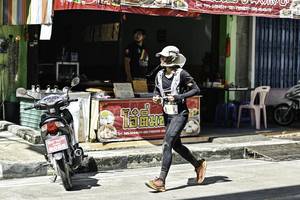 BIB: 
                            <button type="button" onclick="openModal(26316666)" class="btn btn-primary btn-sm float-right btn-popup" data-toggle="modal" data-target=".modal-high-quality">
                        <i class="fas fa-shopping-cart"></i> Add to Cart
                    </button>
                                            <button type="button" onclick="isThisMe(26316666, true)" class="btn btn-success btn-sm float-right btn-popup btn-isme hidden" data-toggle="tooltip" data-placement="bottom" title="นี่คือรูปของคุณใช่ไหม คลิกที่นี่เพื่อเอาเข้าอัลบั้ม">
                        <i class="fas fa-plus"></i> Add to album
                    </button>
                    <button type="button" onclick="isThisMe(26316666, false)" class="btn btn-warning btn-sm float-right btn-popup btn-isnotme hidden">
                        <i class="fas fa-ban"></i> Remove from album
                    </button>