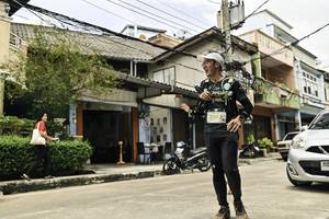 BIB: 
                            <button type="button" onclick="openModal(26321180)" class="btn btn-primary btn-sm float-right btn-popup" data-toggle="modal" data-target=".modal-high-quality">
                        <i class="fas fa-shopping-cart"></i> Add to Cart
                    </button>
                                            <button type="button" onclick="isThisMe(26321180, true)" class="btn btn-success btn-sm float-right btn-popup btn-isme hidden" data-toggle="tooltip" data-placement="bottom" title="นี่คือรูปของคุณใช่ไหม คลิกที่นี่เพื่อเอาเข้าอัลบั้ม">
                        <i class="fas fa-plus"></i> Add to album
                    </button>
                    <button type="button" onclick="isThisMe(26321180, false)" class="btn btn-warning btn-sm float-right btn-popup btn-isnotme hidden">
                        <i class="fas fa-ban"></i> Remove from album
                    </button>