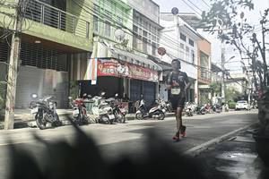 BIB: 
                            <button type="button" onclick="openModal(26316190)" class="btn btn-primary btn-sm float-right btn-popup" data-toggle="modal" data-target=".modal-high-quality">
                        <i class="fas fa-shopping-cart"></i> Add to Cart
                    </button>
                                            <button type="button" onclick="isThisMe(26316190, true)" class="btn btn-success btn-sm float-right btn-popup btn-isme hidden" data-toggle="tooltip" data-placement="bottom" title="นี่คือรูปของคุณใช่ไหม คลิกที่นี่เพื่อเอาเข้าอัลบั้ม">
                        <i class="fas fa-plus"></i> Add to album
                    </button>
                    <button type="button" onclick="isThisMe(26316190, false)" class="btn btn-warning btn-sm float-right btn-popup btn-isnotme hidden">
                        <i class="fas fa-ban"></i> Remove from album
                    </button>