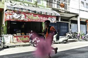 BIB: 
                            <button type="button" onclick="openModal(26316586)" class="btn btn-primary btn-sm float-right btn-popup" data-toggle="modal" data-target=".modal-high-quality">
                        <i class="fas fa-shopping-cart"></i> Add to Cart
                    </button>
                                            <button type="button" onclick="isThisMe(26316586, true)" class="btn btn-success btn-sm float-right btn-popup btn-isme hidden" data-toggle="tooltip" data-placement="bottom" title="นี่คือรูปของคุณใช่ไหม คลิกที่นี่เพื่อเอาเข้าอัลบั้ม">
                        <i class="fas fa-plus"></i> Add to album
                    </button>
                    <button type="button" onclick="isThisMe(26316586, false)" class="btn btn-warning btn-sm float-right btn-popup btn-isnotme hidden">
                        <i class="fas fa-ban"></i> Remove from album
                    </button>