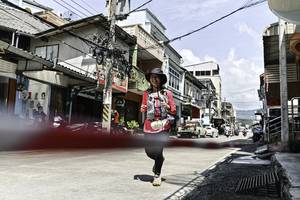 BIB: 
                            <button type="button" onclick="openModal(26318726)" class="btn btn-primary btn-sm float-right btn-popup" data-toggle="modal" data-target=".modal-high-quality">
                        <i class="fas fa-shopping-cart"></i> Add to Cart
                    </button>
                                            <button type="button" onclick="isThisMe(26318726, true)" class="btn btn-success btn-sm float-right btn-popup btn-isme hidden" data-toggle="tooltip" data-placement="bottom" title="นี่คือรูปของคุณใช่ไหม คลิกที่นี่เพื่อเอาเข้าอัลบั้ม">
                        <i class="fas fa-plus"></i> Add to album
                    </button>
                    <button type="button" onclick="isThisMe(26318726, false)" class="btn btn-warning btn-sm float-right btn-popup btn-isnotme hidden">
                        <i class="fas fa-ban"></i> Remove from album
                    </button>