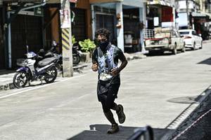 BIB: 
                            <button type="button" onclick="openModal(26318100)" class="btn btn-primary btn-sm float-right btn-popup" data-toggle="modal" data-target=".modal-high-quality">
                        <i class="fas fa-shopping-cart"></i> Add to Cart
                    </button>
                                            <button type="button" onclick="isThisMe(26318100, true)" class="btn btn-success btn-sm float-right btn-popup btn-isme hidden" data-toggle="tooltip" data-placement="bottom" title="นี่คือรูปของคุณใช่ไหม คลิกที่นี่เพื่อเอาเข้าอัลบั้ม">
                        <i class="fas fa-plus"></i> Add to album
                    </button>
                    <button type="button" onclick="isThisMe(26318100, false)" class="btn btn-warning btn-sm float-right btn-popup btn-isnotme hidden">
                        <i class="fas fa-ban"></i> Remove from album
                    </button>