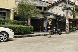 BIB: 
                            <button type="button" onclick="openModal(26322433)" class="btn btn-primary btn-sm float-right btn-popup" data-toggle="modal" data-target=".modal-high-quality">
                        <i class="fas fa-shopping-cart"></i> Add to Cart
                    </button>
                                            <button type="button" onclick="isThisMe(26322433, true)" class="btn btn-success btn-sm float-right btn-popup btn-isme hidden" data-toggle="tooltip" data-placement="bottom" title="นี่คือรูปของคุณใช่ไหม คลิกที่นี่เพื่อเอาเข้าอัลบั้ม">
                        <i class="fas fa-plus"></i> Add to album
                    </button>
                    <button type="button" onclick="isThisMe(26322433, false)" class="btn btn-warning btn-sm float-right btn-popup btn-isnotme hidden">
                        <i class="fas fa-ban"></i> Remove from album
                    </button>