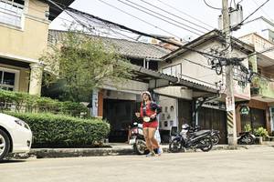 BIB: 
                            <button type="button" onclick="openModal(26323049)" class="btn btn-primary btn-sm float-right btn-popup" data-toggle="modal" data-target=".modal-high-quality">
                        <i class="fas fa-shopping-cart"></i> Add to Cart
                    </button>
                                            <button type="button" onclick="isThisMe(26323049, true)" class="btn btn-success btn-sm float-right btn-popup btn-isme hidden" data-toggle="tooltip" data-placement="bottom" title="นี่คือรูปของคุณใช่ไหม คลิกที่นี่เพื่อเอาเข้าอัลบั้ม">
                        <i class="fas fa-plus"></i> Add to album
                    </button>
                    <button type="button" onclick="isThisMe(26323049, false)" class="btn btn-warning btn-sm float-right btn-popup btn-isnotme hidden">
                        <i class="fas fa-ban"></i> Remove from album
                    </button>