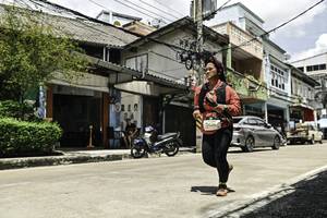 BIB: 
                            <button type="button" onclick="openModal(26320183)" class="btn btn-primary btn-sm float-right btn-popup" data-toggle="modal" data-target=".modal-high-quality">
                        <i class="fas fa-shopping-cart"></i> Add to Cart
                    </button>
                                            <button type="button" onclick="isThisMe(26320183, true)" class="btn btn-success btn-sm float-right btn-popup btn-isme hidden" data-toggle="tooltip" data-placement="bottom" title="นี่คือรูปของคุณใช่ไหม คลิกที่นี่เพื่อเอาเข้าอัลบั้ม">
                        <i class="fas fa-plus"></i> Add to album
                    </button>
                    <button type="button" onclick="isThisMe(26320183, false)" class="btn btn-warning btn-sm float-right btn-popup btn-isnotme hidden">
                        <i class="fas fa-ban"></i> Remove from album
                    </button>