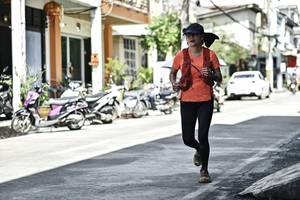 BIB: 
                            <button type="button" onclick="openModal(26317122)" class="btn btn-primary btn-sm float-right btn-popup" data-toggle="modal" data-target=".modal-high-quality">
                        <i class="fas fa-shopping-cart"></i> Add to Cart
                    </button>
                                            <button type="button" onclick="isThisMe(26317122, true)" class="btn btn-success btn-sm float-right btn-popup btn-isme hidden" data-toggle="tooltip" data-placement="bottom" title="นี่คือรูปของคุณใช่ไหม คลิกที่นี่เพื่อเอาเข้าอัลบั้ม">
                        <i class="fas fa-plus"></i> Add to album
                    </button>
                    <button type="button" onclick="isThisMe(26317122, false)" class="btn btn-warning btn-sm float-right btn-popup btn-isnotme hidden">
                        <i class="fas fa-ban"></i> Remove from album
                    </button>