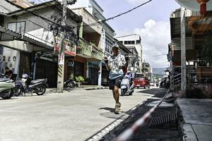 BIB: 
                            <button type="button" onclick="openModal(26318409)" class="btn btn-primary btn-sm float-right btn-popup" data-toggle="modal" data-target=".modal-high-quality">
                        <i class="fas fa-shopping-cart"></i> Add to Cart
                    </button>
                                            <button type="button" onclick="isThisMe(26318409, true)" class="btn btn-success btn-sm float-right btn-popup btn-isme hidden" data-toggle="tooltip" data-placement="bottom" title="นี่คือรูปของคุณใช่ไหม คลิกที่นี่เพื่อเอาเข้าอัลบั้ม">
                        <i class="fas fa-plus"></i> Add to album
                    </button>
                    <button type="button" onclick="isThisMe(26318409, false)" class="btn btn-warning btn-sm float-right btn-popup btn-isnotme hidden">
                        <i class="fas fa-ban"></i> Remove from album
                    </button>