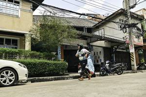 BIB: 
                            <button type="button" onclick="openModal(26322950)" class="btn btn-primary btn-sm float-right btn-popup" data-toggle="modal" data-target=".modal-high-quality">
                        <i class="fas fa-shopping-cart"></i> Add to Cart
                    </button>
                                            <button type="button" onclick="isThisMe(26322950, true)" class="btn btn-success btn-sm float-right btn-popup btn-isme hidden" data-toggle="tooltip" data-placement="bottom" title="นี่คือรูปของคุณใช่ไหม คลิกที่นี่เพื่อเอาเข้าอัลบั้ม">
                        <i class="fas fa-plus"></i> Add to album
                    </button>
                    <button type="button" onclick="isThisMe(26322950, false)" class="btn btn-warning btn-sm float-right btn-popup btn-isnotme hidden">
                        <i class="fas fa-ban"></i> Remove from album
                    </button>