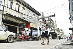 BIB: 
                            <button type="button" onclick="openModal(26315307)" class="btn btn-primary btn-sm float-right btn-popup" data-toggle="modal" data-target=".modal-high-quality">
                        <i class="fas fa-shopping-cart"></i> Add to Cart
                    </button>
                                            <button type="button" onclick="isThisMe(26315307, true)" class="btn btn-success btn-sm float-right btn-popup btn-isme hidden" data-toggle="tooltip" data-placement="bottom" title="นี่คือรูปของคุณใช่ไหม คลิกที่นี่เพื่อเอาเข้าอัลบั้ม">
                        <i class="fas fa-plus"></i> Add to album
                    </button>
                    <button type="button" onclick="isThisMe(26315307, false)" class="btn btn-warning btn-sm float-right btn-popup btn-isnotme hidden">
                        <i class="fas fa-ban"></i> Remove from album
                    </button>