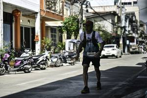 BIB: 
                            <button type="button" onclick="openModal(26317151)" class="btn btn-primary btn-sm float-right btn-popup" data-toggle="modal" data-target=".modal-high-quality">
                        <i class="fas fa-shopping-cart"></i> Add to Cart
                    </button>
                                            <button type="button" onclick="isThisMe(26317151, true)" class="btn btn-success btn-sm float-right btn-popup btn-isme hidden" data-toggle="tooltip" data-placement="bottom" title="นี่คือรูปของคุณใช่ไหม คลิกที่นี่เพื่อเอาเข้าอัลบั้ม">
                        <i class="fas fa-plus"></i> Add to album
                    </button>
                    <button type="button" onclick="isThisMe(26317151, false)" class="btn btn-warning btn-sm float-right btn-popup btn-isnotme hidden">
                        <i class="fas fa-ban"></i> Remove from album
                    </button>