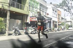 BIB: 
                            <button type="button" onclick="openModal(26316145)" class="btn btn-primary btn-sm float-right btn-popup" data-toggle="modal" data-target=".modal-high-quality">
                        <i class="fas fa-shopping-cart"></i> Add to Cart
                    </button>
                                            <button type="button" onclick="isThisMe(26316145, true)" class="btn btn-success btn-sm float-right btn-popup btn-isme hidden" data-toggle="tooltip" data-placement="bottom" title="นี่คือรูปของคุณใช่ไหม คลิกที่นี่เพื่อเอาเข้าอัลบั้ม">
                        <i class="fas fa-plus"></i> Add to album
                    </button>
                    <button type="button" onclick="isThisMe(26316145, false)" class="btn btn-warning btn-sm float-right btn-popup btn-isnotme hidden">
                        <i class="fas fa-ban"></i> Remove from album
                    </button>