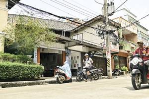 BIB: 
                            <button type="button" onclick="openModal(26323056)" class="btn btn-primary btn-sm float-right btn-popup" data-toggle="modal" data-target=".modal-high-quality">
                        <i class="fas fa-shopping-cart"></i> Add to Cart
                    </button>
                                            <button type="button" onclick="isThisMe(26323056, true)" class="btn btn-success btn-sm float-right btn-popup btn-isme hidden" data-toggle="tooltip" data-placement="bottom" title="นี่คือรูปของคุณใช่ไหม คลิกที่นี่เพื่อเอาเข้าอัลบั้ม">
                        <i class="fas fa-plus"></i> Add to album
                    </button>
                    <button type="button" onclick="isThisMe(26323056, false)" class="btn btn-warning btn-sm float-right btn-popup btn-isnotme hidden">
                        <i class="fas fa-ban"></i> Remove from album
                    </button>