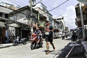 BIB: 
                            <button type="button" onclick="openModal(26318646)" class="btn btn-primary btn-sm float-right btn-popup" data-toggle="modal" data-target=".modal-high-quality">
                        <i class="fas fa-shopping-cart"></i> Add to Cart
                    </button>
                                            <button type="button" onclick="isThisMe(26318646, true)" class="btn btn-success btn-sm float-right btn-popup btn-isme hidden" data-toggle="tooltip" data-placement="bottom" title="นี่คือรูปของคุณใช่ไหม คลิกที่นี่เพื่อเอาเข้าอัลบั้ม">
                        <i class="fas fa-plus"></i> Add to album
                    </button>
                    <button type="button" onclick="isThisMe(26318646, false)" class="btn btn-warning btn-sm float-right btn-popup btn-isnotme hidden">
                        <i class="fas fa-ban"></i> Remove from album
                    </button>