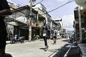 BIB: 
                            <button type="button" onclick="openModal(26318340)" class="btn btn-primary btn-sm float-right btn-popup" data-toggle="modal" data-target=".modal-high-quality">
                        <i class="fas fa-shopping-cart"></i> Add to Cart
                    </button>
                                            <button type="button" onclick="isThisMe(26318340, true)" class="btn btn-success btn-sm float-right btn-popup btn-isme hidden" data-toggle="tooltip" data-placement="bottom" title="นี่คือรูปของคุณใช่ไหม คลิกที่นี่เพื่อเอาเข้าอัลบั้ม">
                        <i class="fas fa-plus"></i> Add to album
                    </button>
                    <button type="button" onclick="isThisMe(26318340, false)" class="btn btn-warning btn-sm float-right btn-popup btn-isnotme hidden">
                        <i class="fas fa-ban"></i> Remove from album
                    </button>